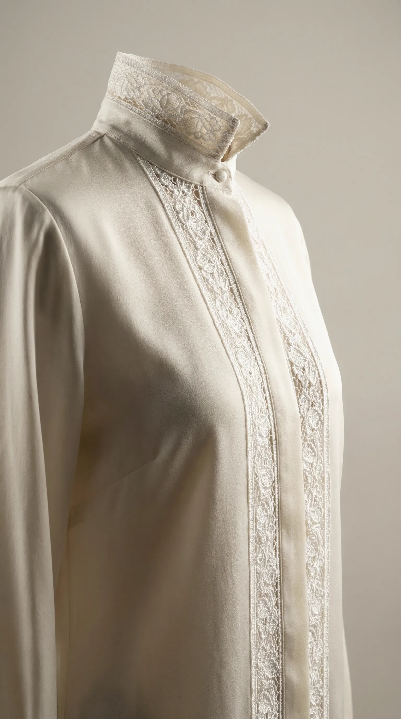 Placket detail